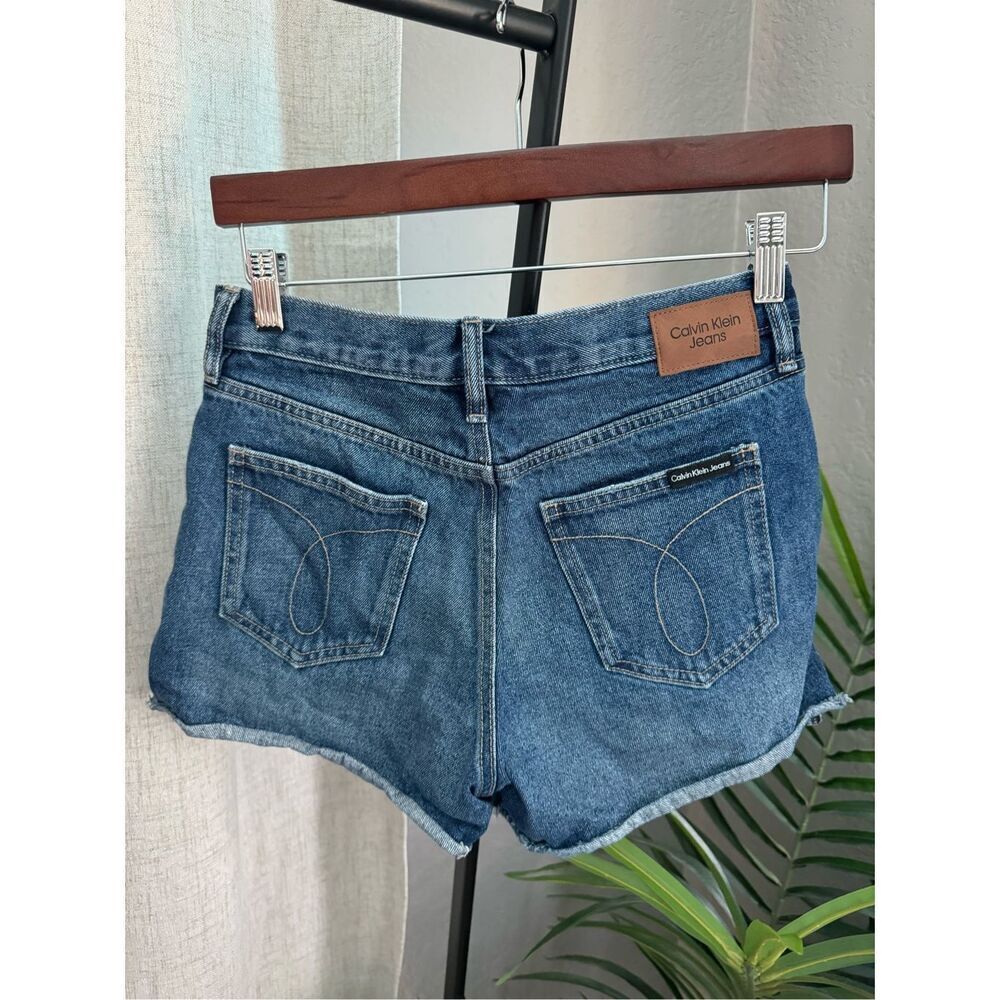 Calvin Klein Denim Jean Shorts 26 - Picture 2 of 4